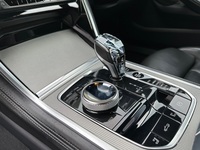 BMW 8 SERIES