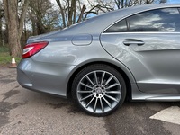 MERCEDES-BENZ CLS