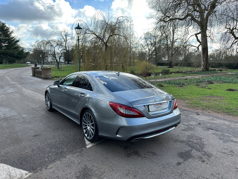 MERCEDES-BENZ CLS